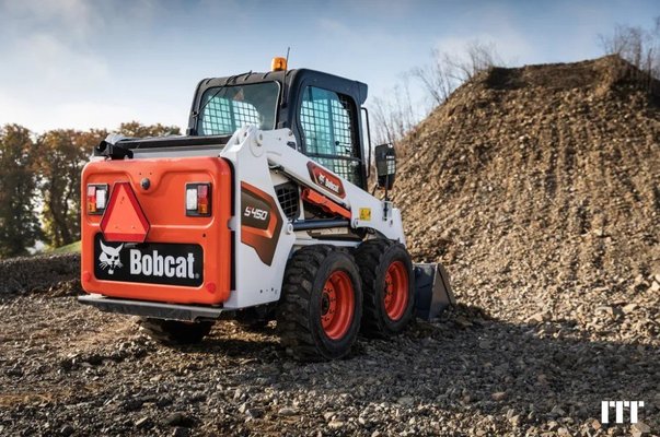 Mini chargeuse Bobcat S450 - 1